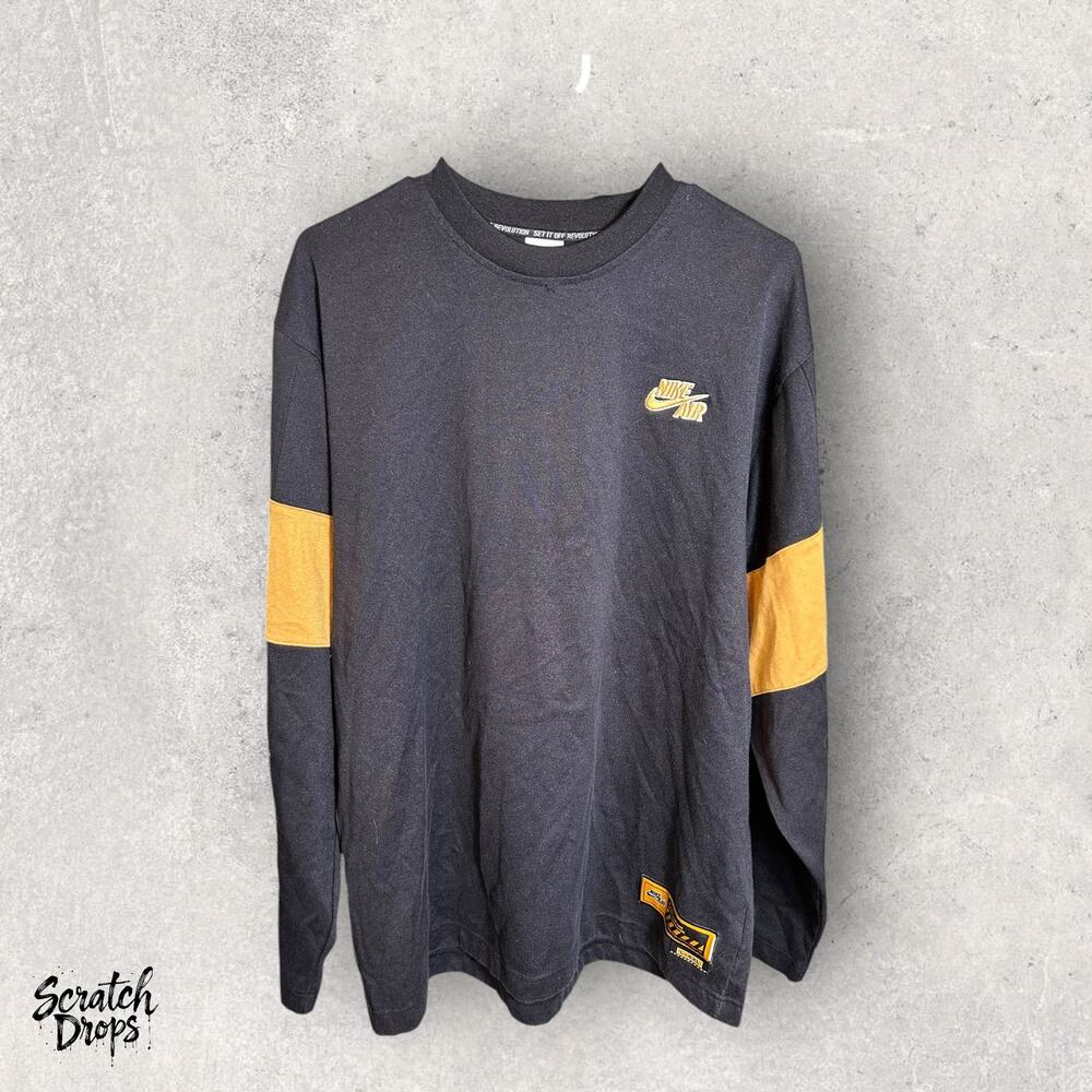 Vintage Nike Sweatshirt Size Large 25x30 Black Yellow Retro Crewneck Pullover